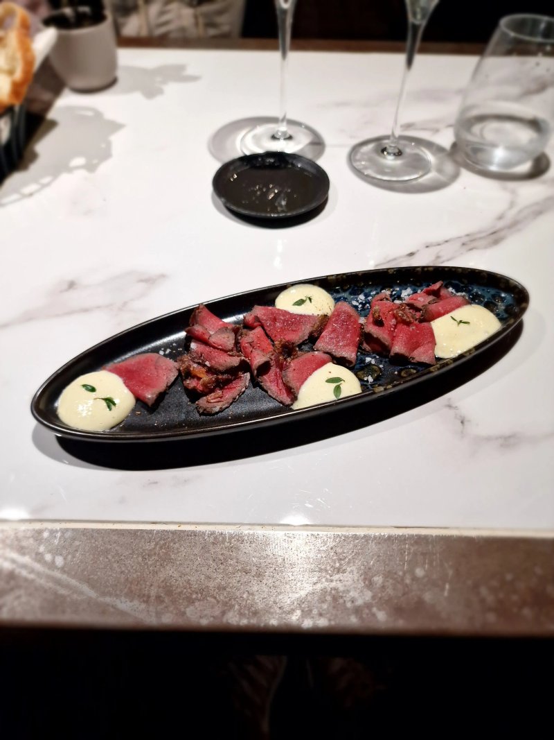 Primo Vineria Con Cucina