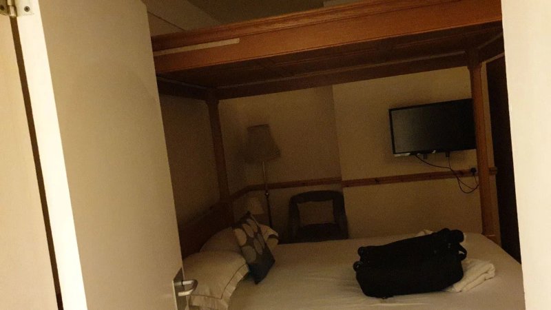 Clifton Lodge Hotel