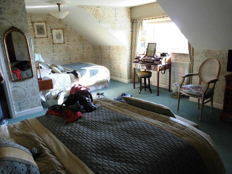 Ardeevin Guest House