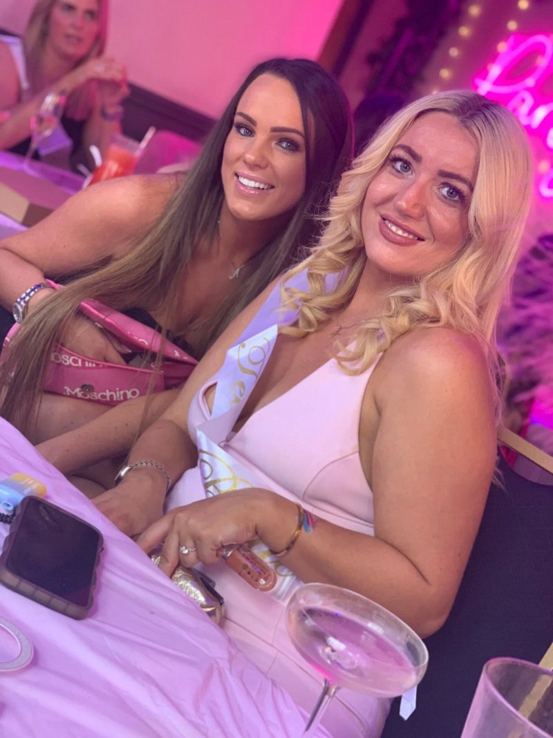 Maverick Ladies Lounge