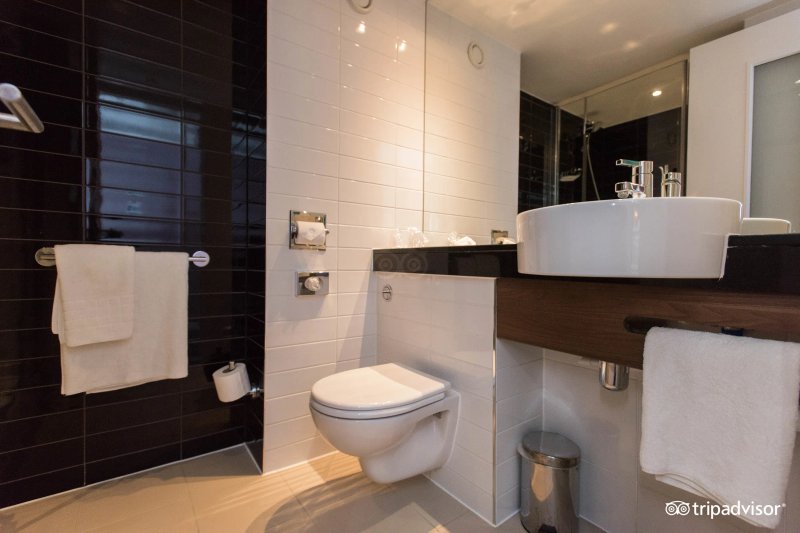 Holiday Inn Express Windsor, an IHG hotel