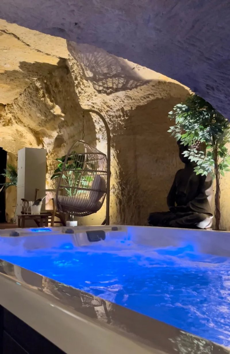Le XII de Luynes Hotel-Restaurant-Spa