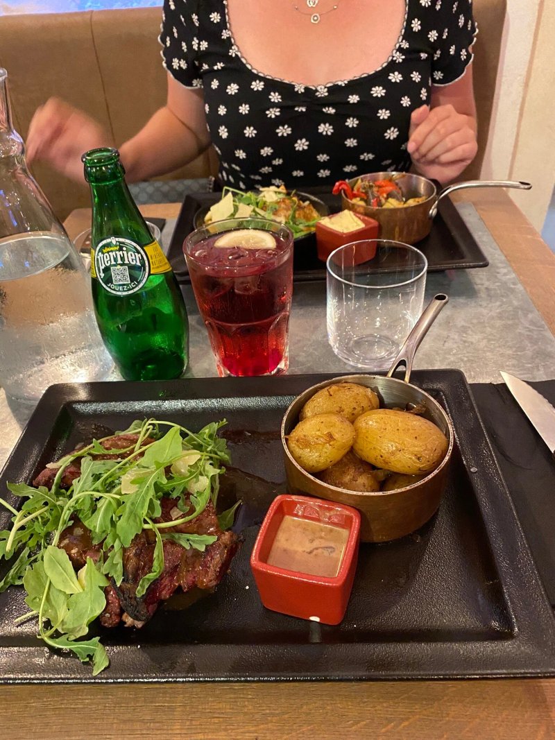 Restaurant L'Incandescent Rotissier