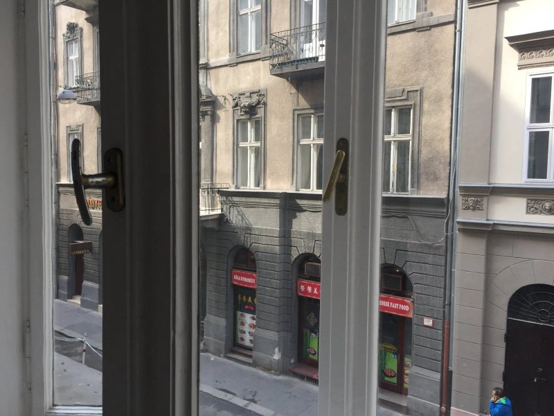 Boomerang Hostel and Apartments