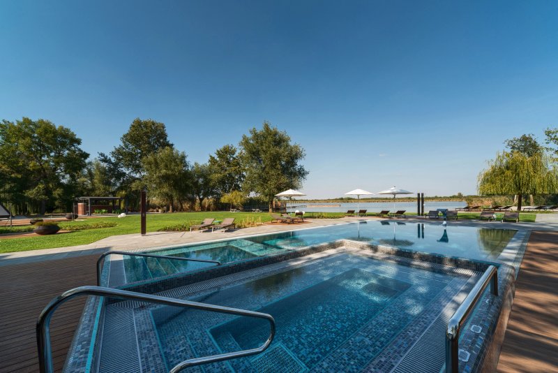 Donautica Hotel & Restaurant