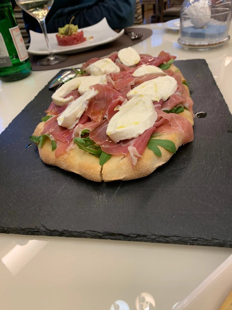 Magellano Bar & Restaurant By “UNA Cucina”