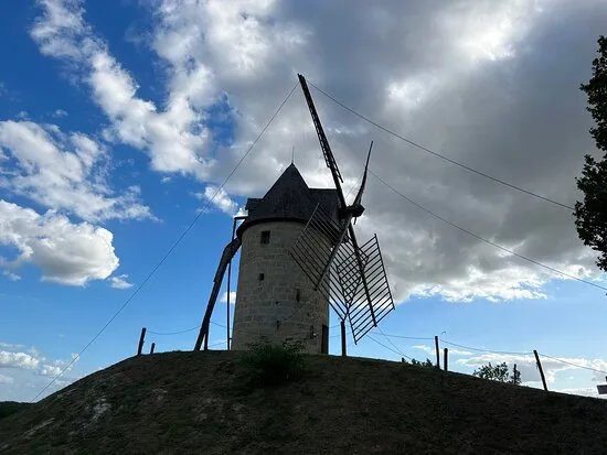Moulin A Vent De Gibra