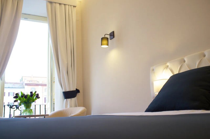 Piazza Farnese Luxury Suites
