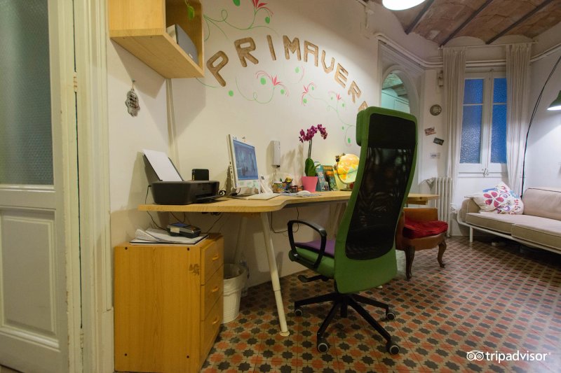 Primavera Hostel