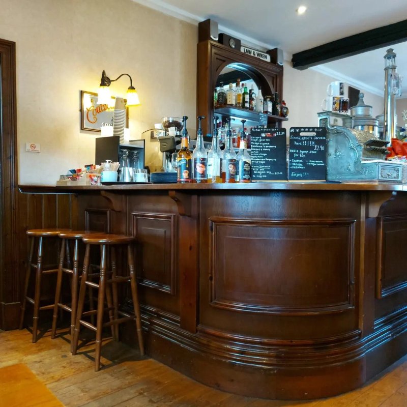 Brief Encounter Bistro & Bar