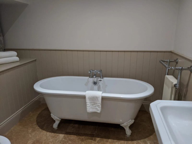 The Hare & Hounds Inn