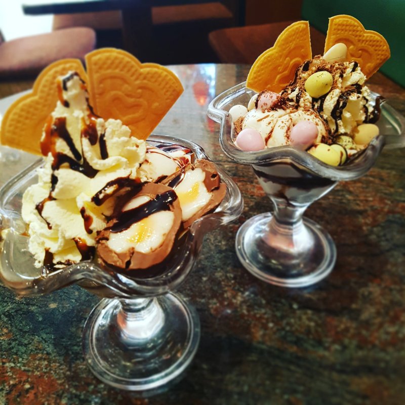 Tomassi's Restaurant & Ice-Cream Shop