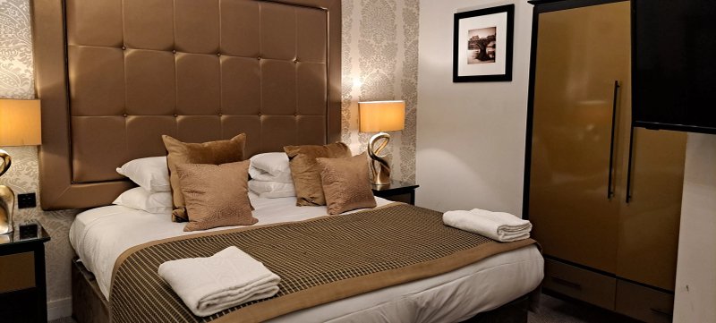 The Kylestrome Hotel & Restaurant