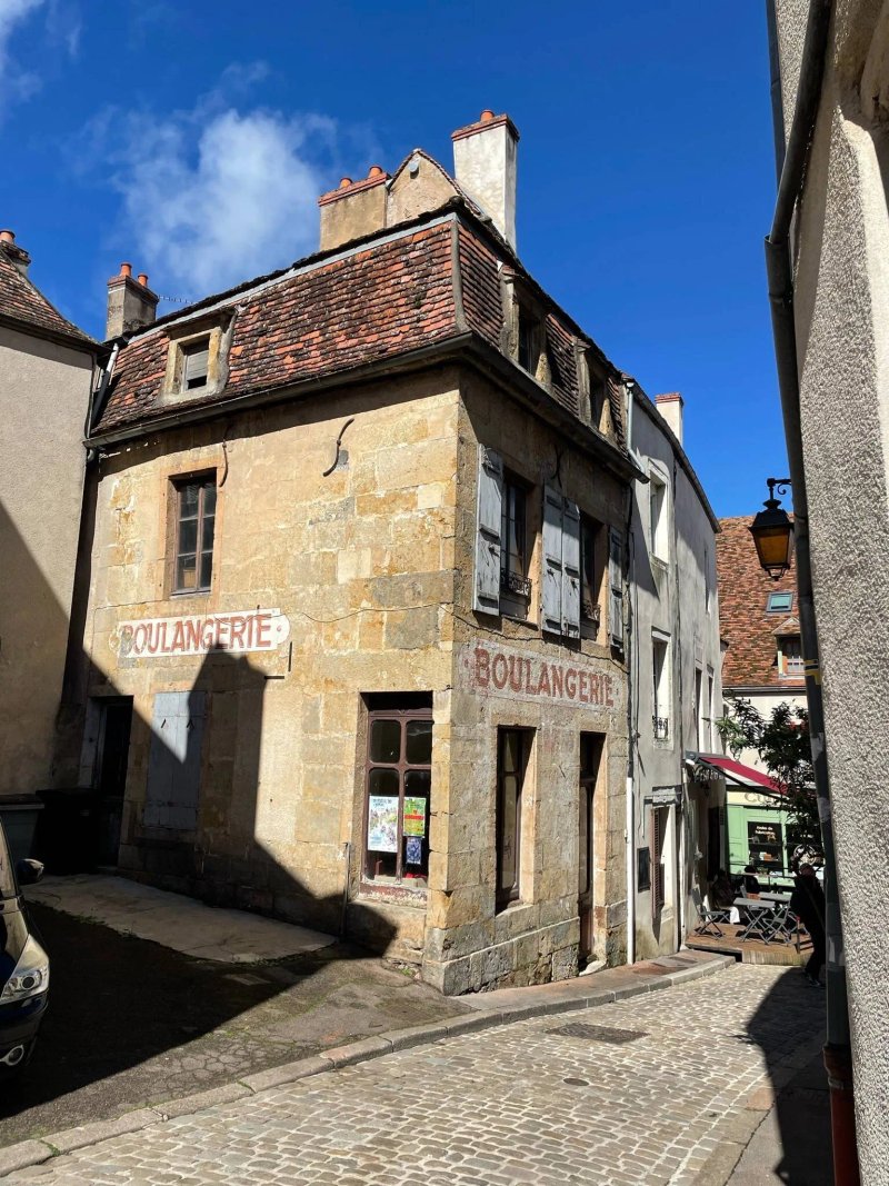 Aux Vieux Paves