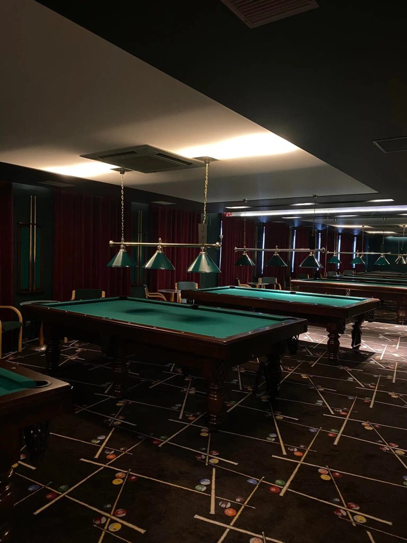 The Lounge - Billiards Club