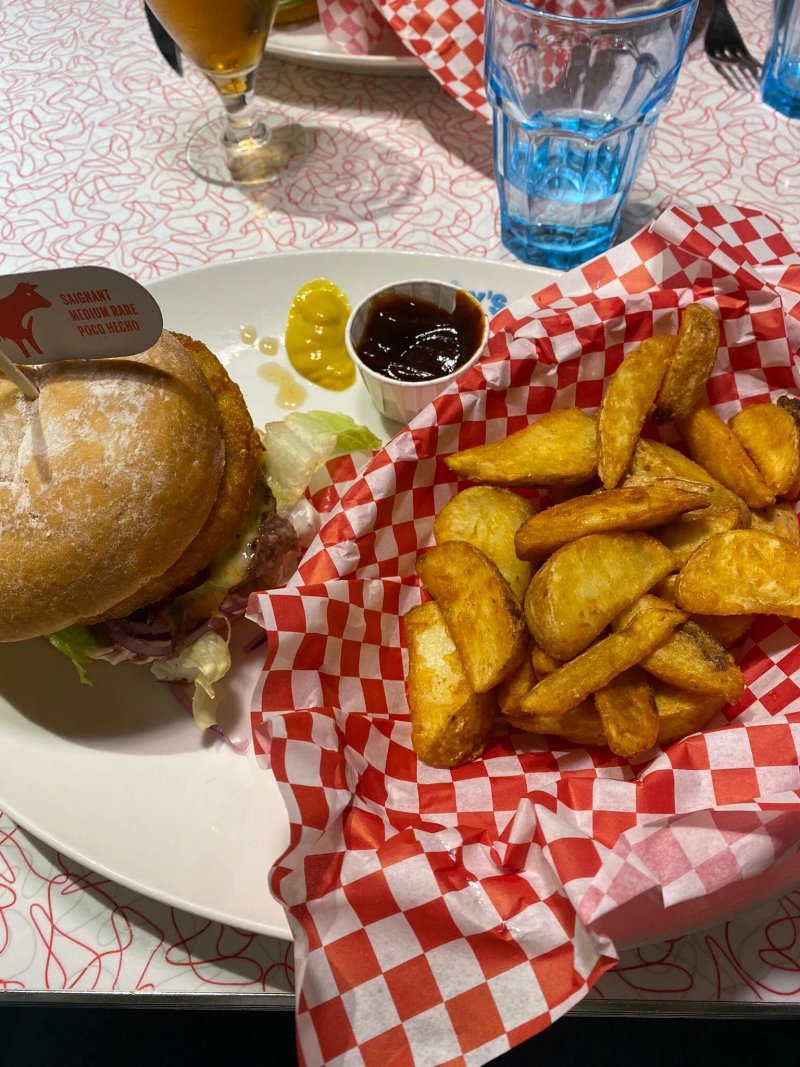 Holly's Diner Quetigny