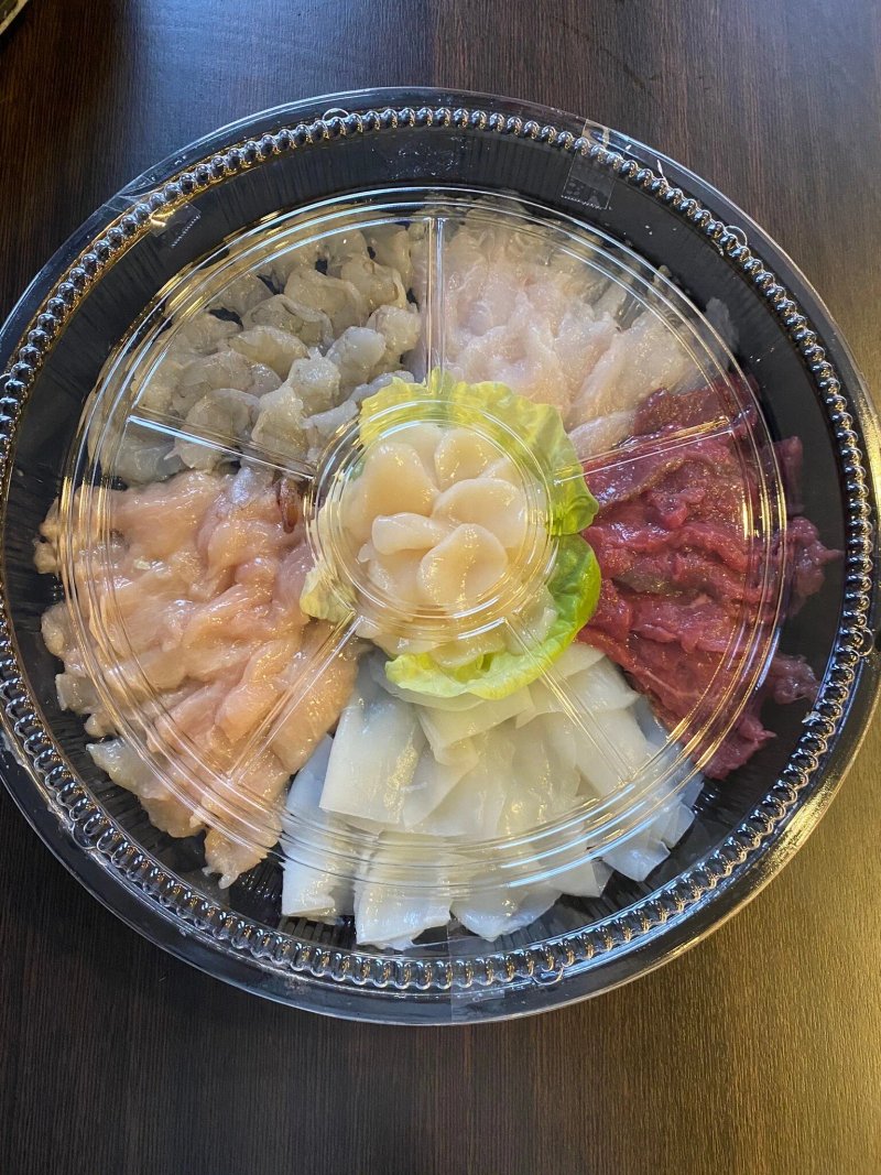 Restaurant Salut Sushi