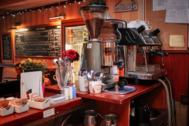 Waterhouse Inn - Cafe and Lounge Bar