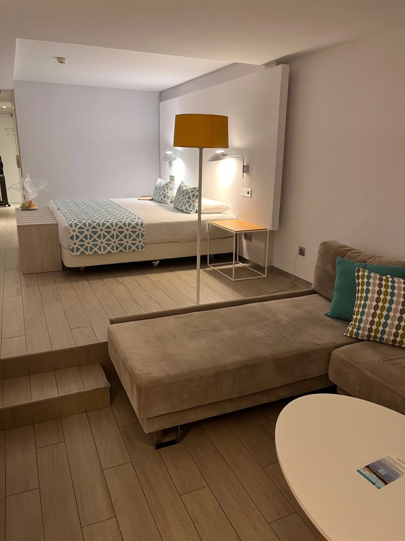 Santa Monica Suites Hotel
