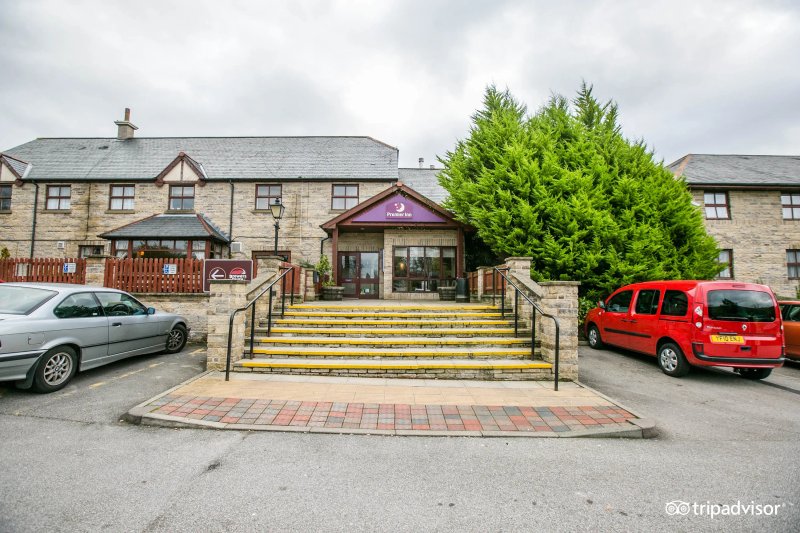Premier Inn Bradford North (Bingley) Hotel