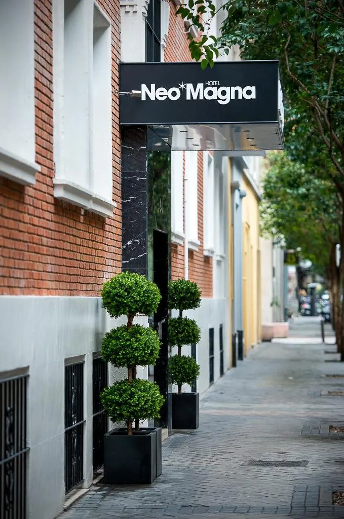 Neo Magna