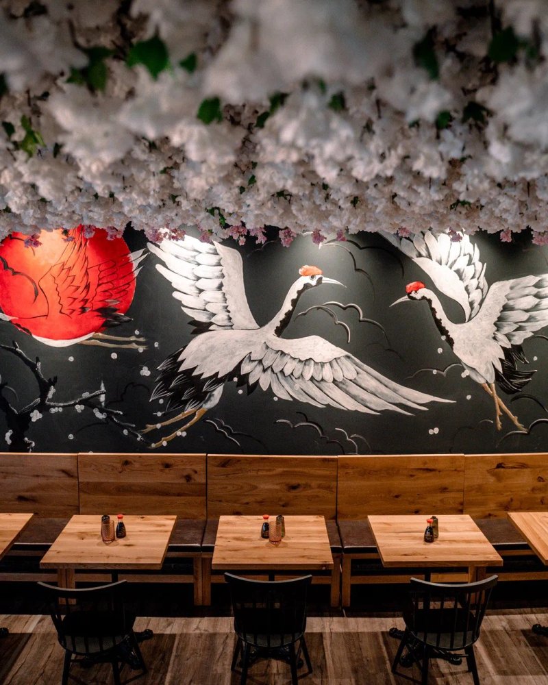 SuMi Bar & Restaurant