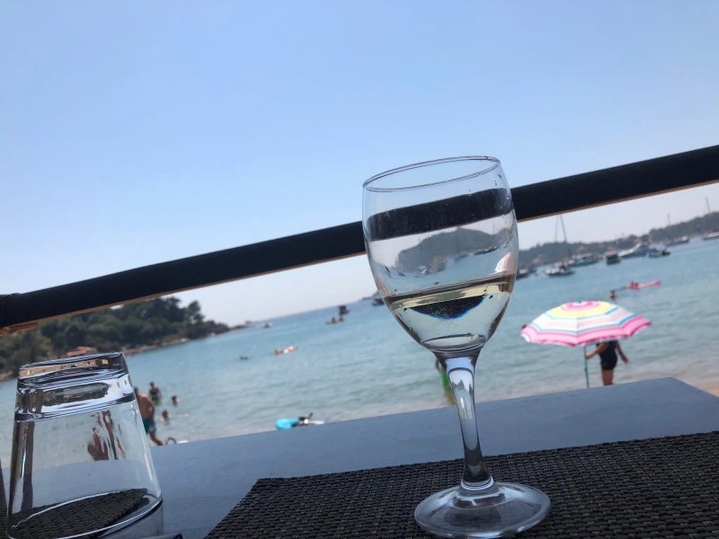 La Favouille - plage de la Baumette