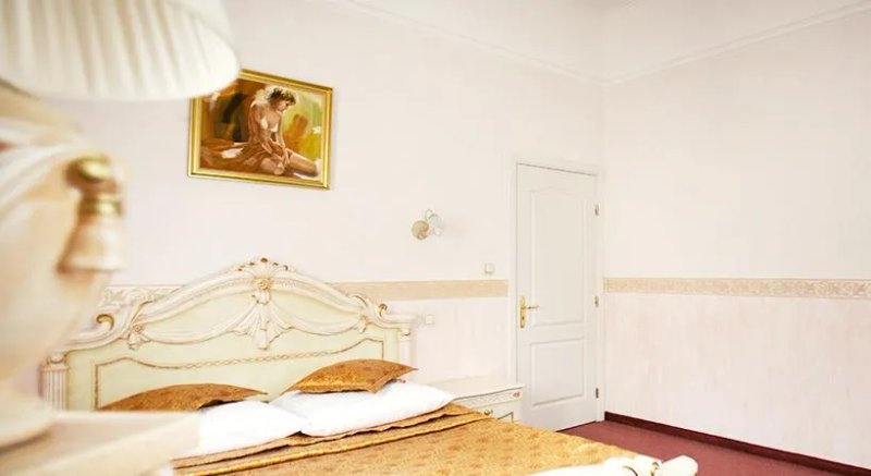 Dabrowka Hotel