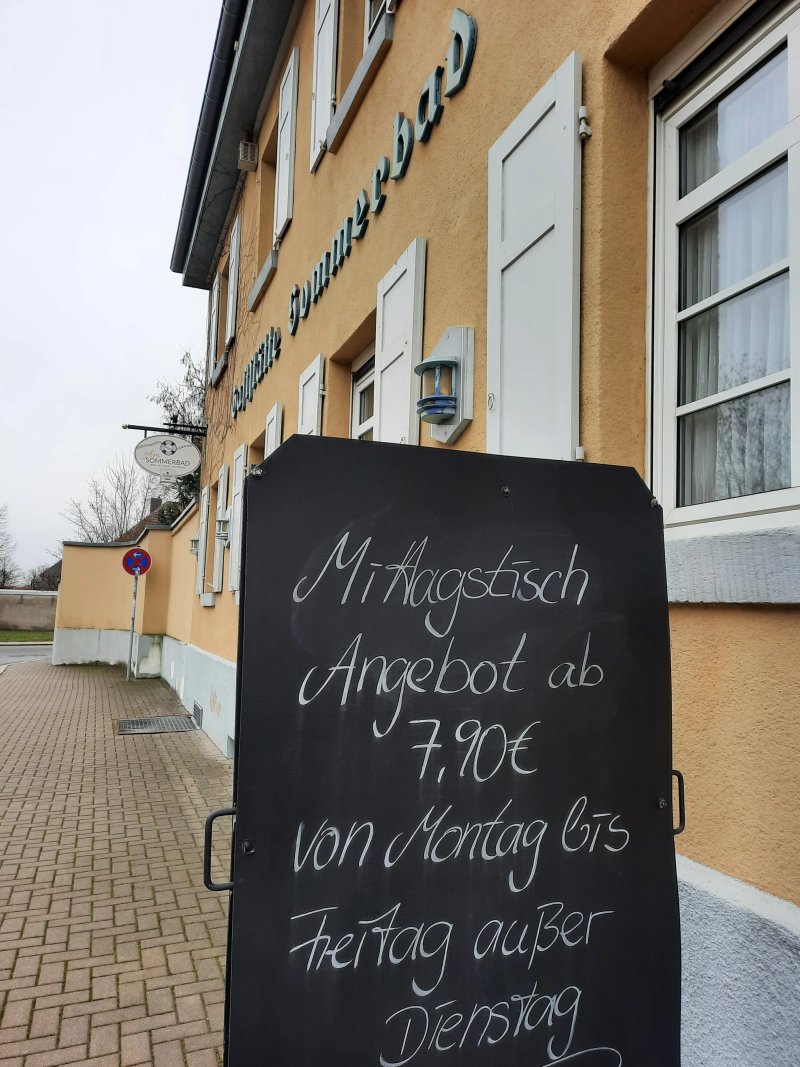 Schone Gaststatte Am Sommerbad