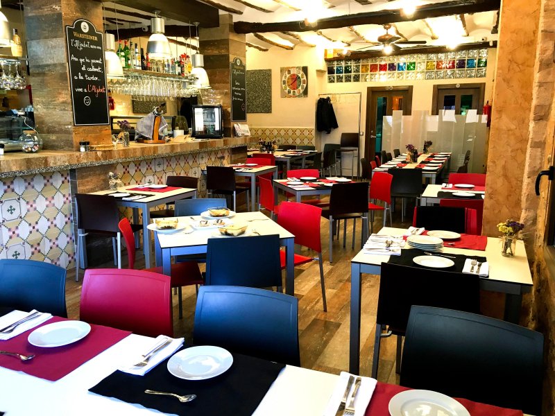 Aljubet RestoBar