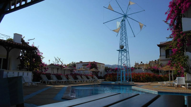 Paul Marie Hotel & Bungalows