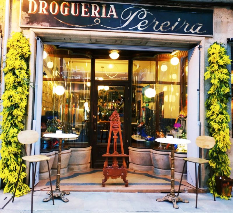 Ernesto Patio Bar