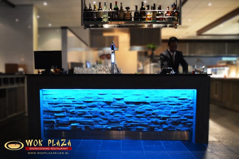Dining plaza