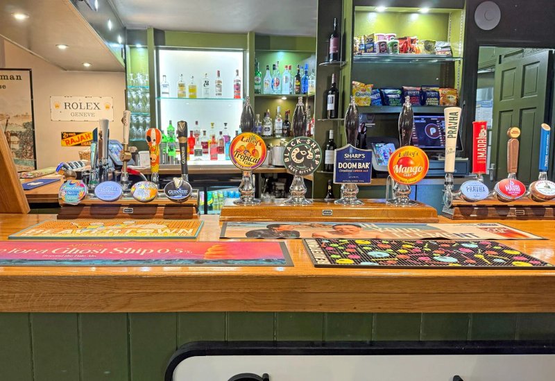 Sportsman Pub