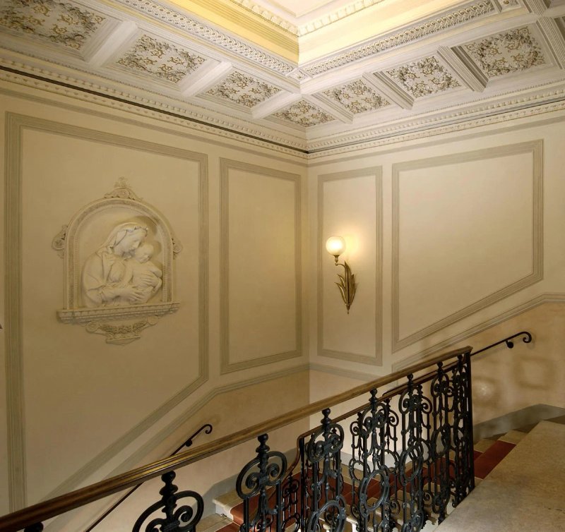 Hotel Corona d'Oro 1890