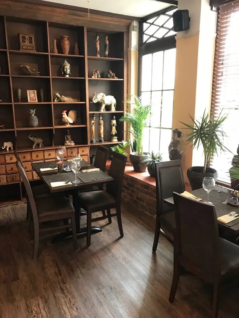 Pin-Petch Thai Restaurant