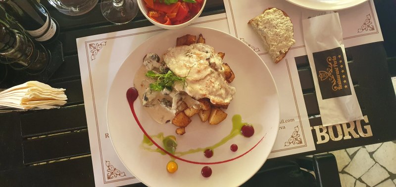 Restaurant Perla