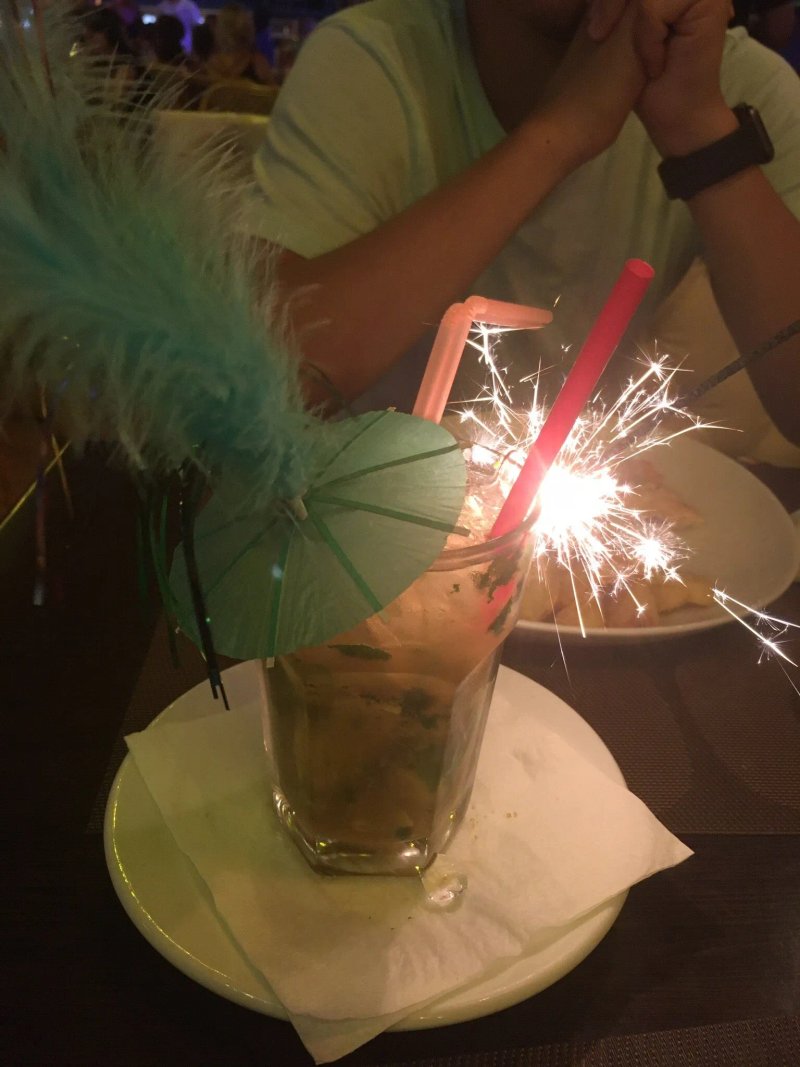 Metropolitancafesalou