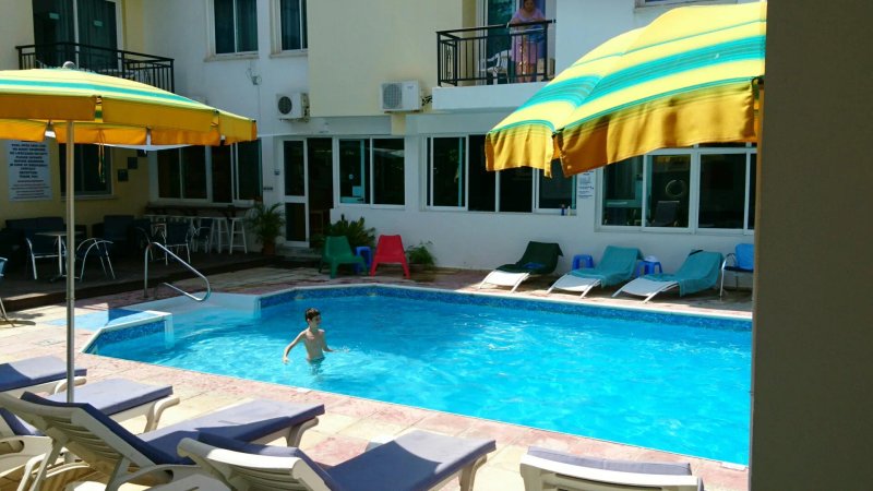 Renos Complex Tourist Apartments