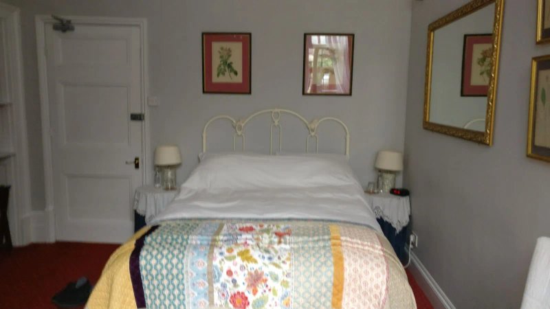 Churchill Guest House