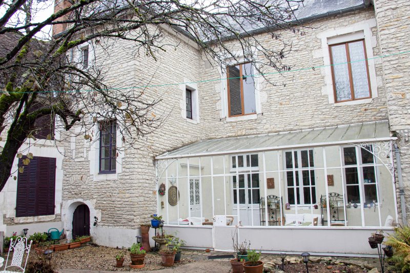 L'Escapade Place Voltaire