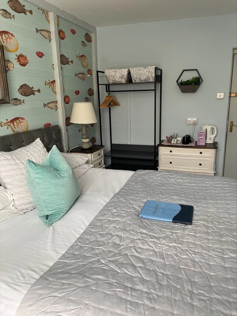 Molesworth Arms Hotel