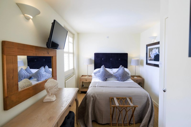 Vancouver Hotel And Studios