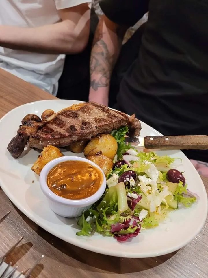 Kastriot's Mediterranean Bar & Grill