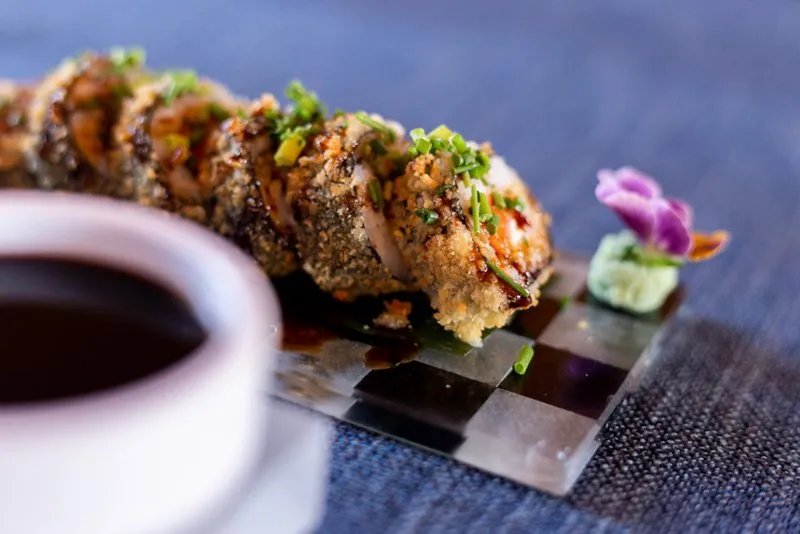 Velvet - Sushi & Wine