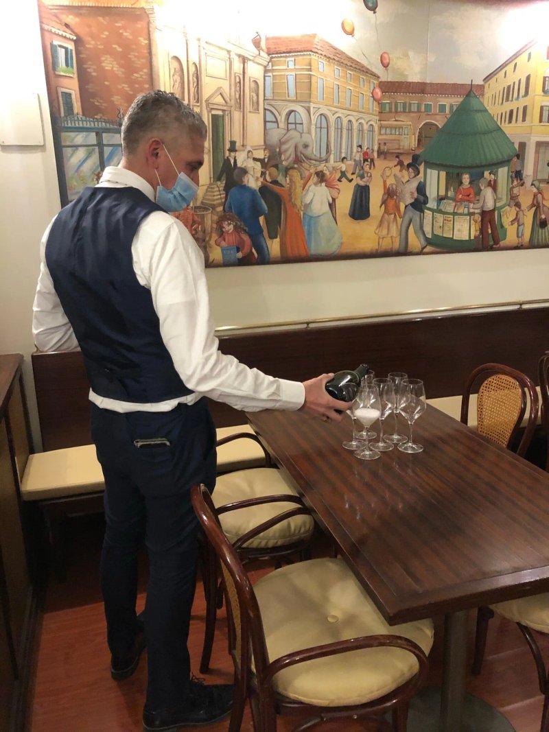 Dietro Le Quinte -Boutique Restaurant & American Bar