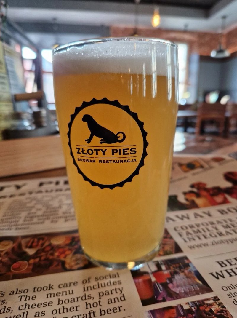 Zloty Pies Restaurant