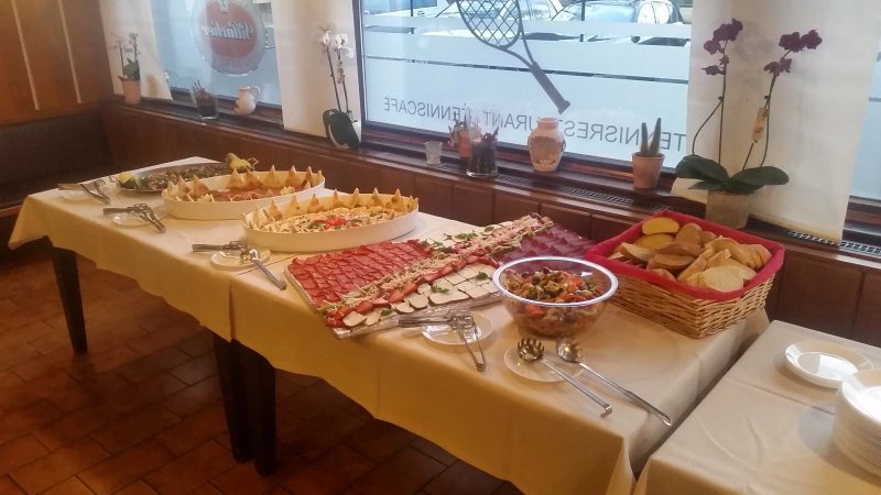 Cafe Restaurant Pizzeria Tennishalle