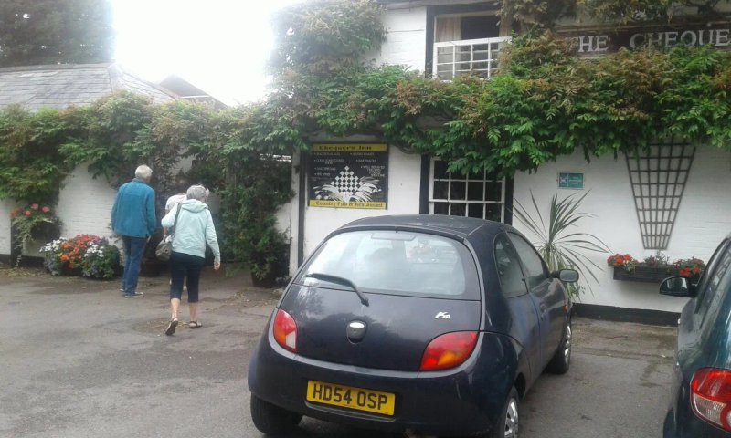 Chequers Inn
