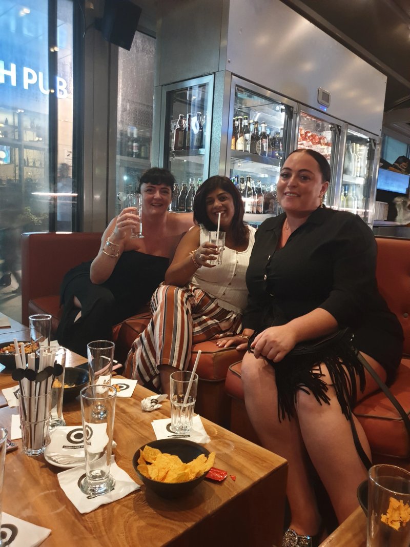 The Londoner British Pub Smart City